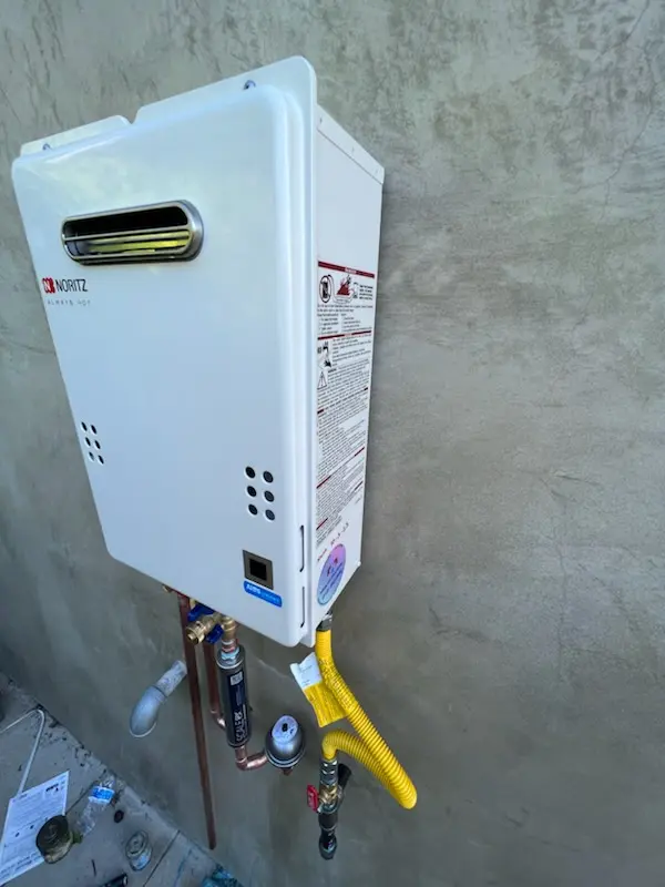 Tankless water heater installation for Abington Park homes